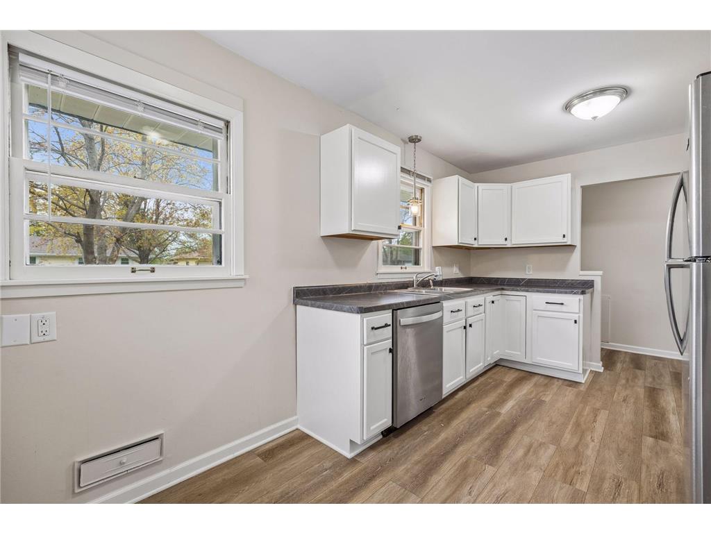 9858 93rd Place N Maple Grove MN 55369 7065058 image6