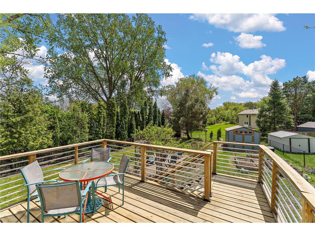 986 Demont Avenue E Maplewood MN 55109 7074022 image13