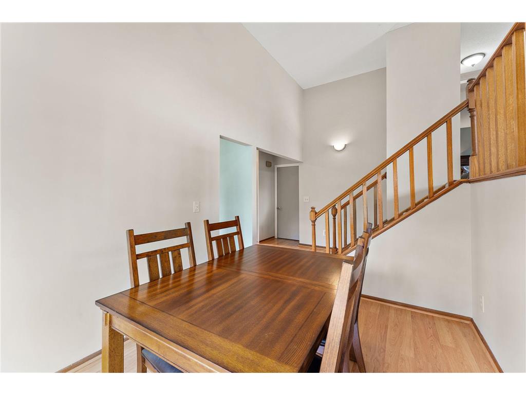 986 Demont Avenue E Maplewood MN 55109 7074022 image30
