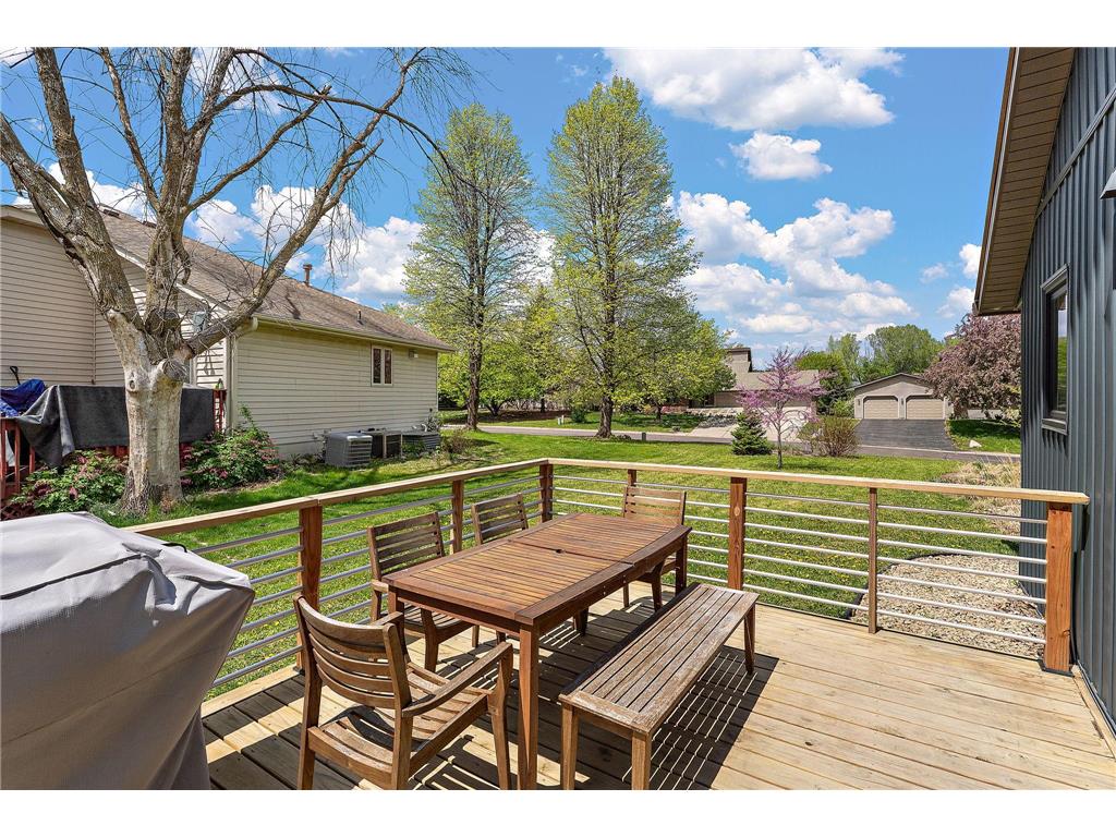 986 Demont Avenue E Maplewood MN 55109 7074022 image5
