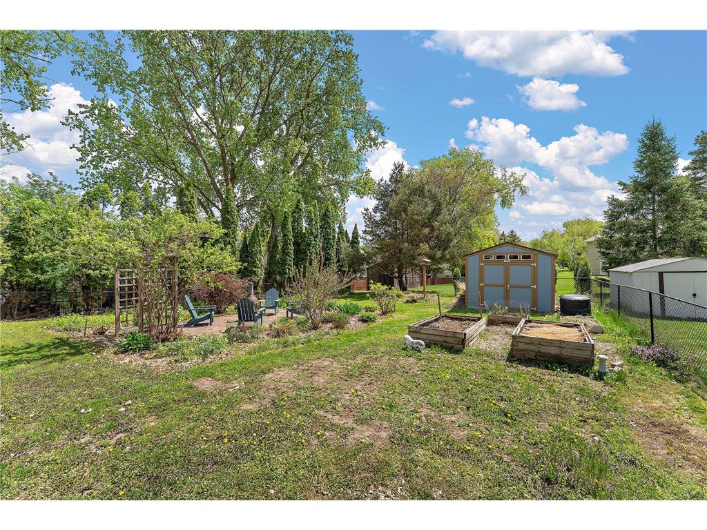 986 Demont Avenue E Maplewood MN 55109 7074022 image6