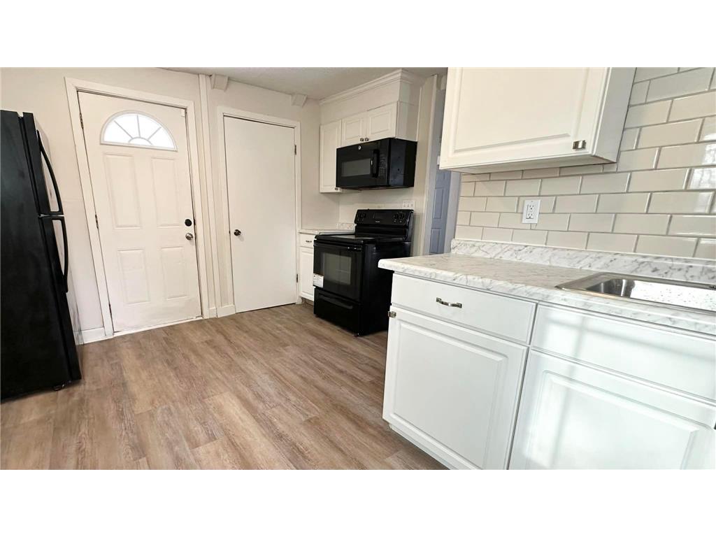 986 Euclid Street Saint Paul MN 55106 6824897 image10