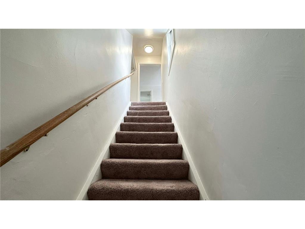 986 Euclid Street Saint Paul MN 55106 6824897 image11