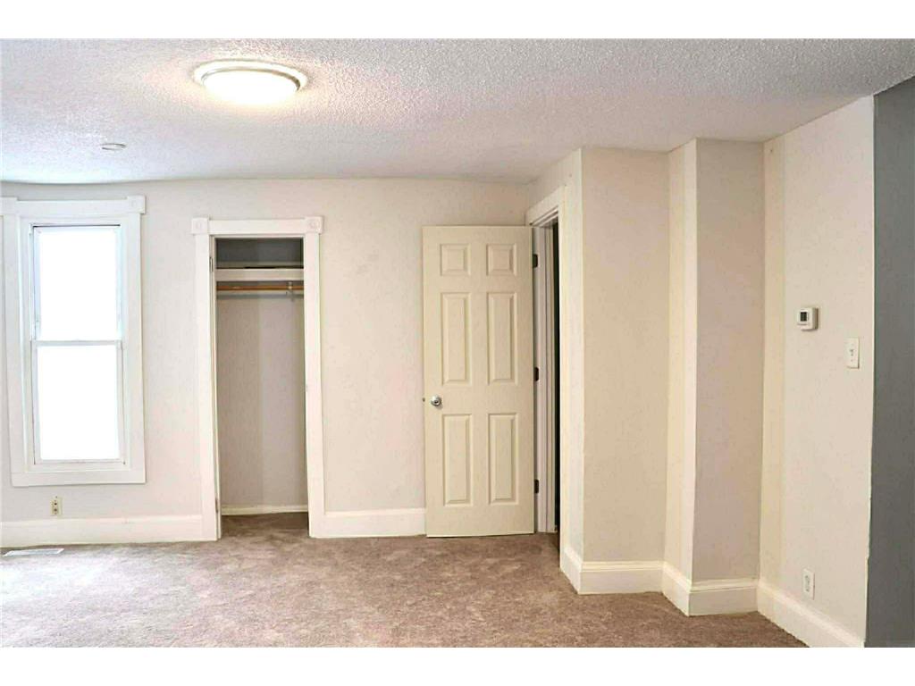 986 Euclid Street Saint Paul MN 55106 6824897 image4