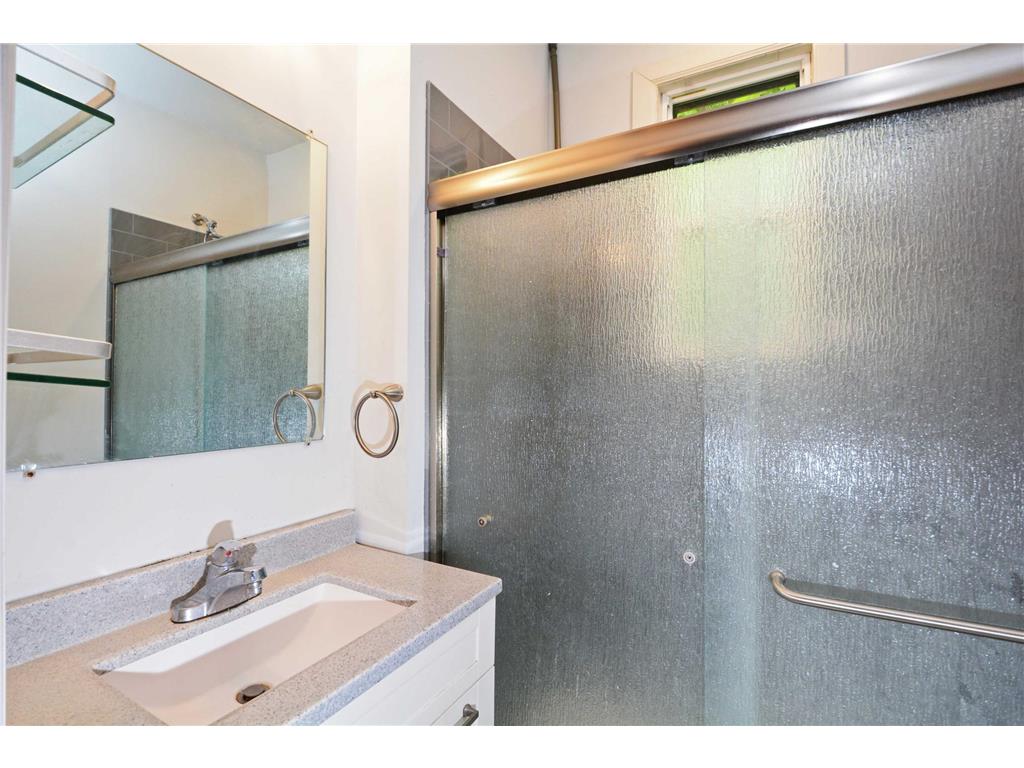 986 Galtier Street Saint Paul MN 55117 7077825 image18