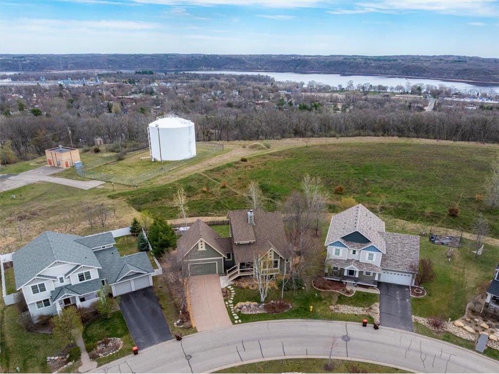 986 Inspiration Parkway N, Bayport, MN, 55003 MLS 6508101 Edina Realty