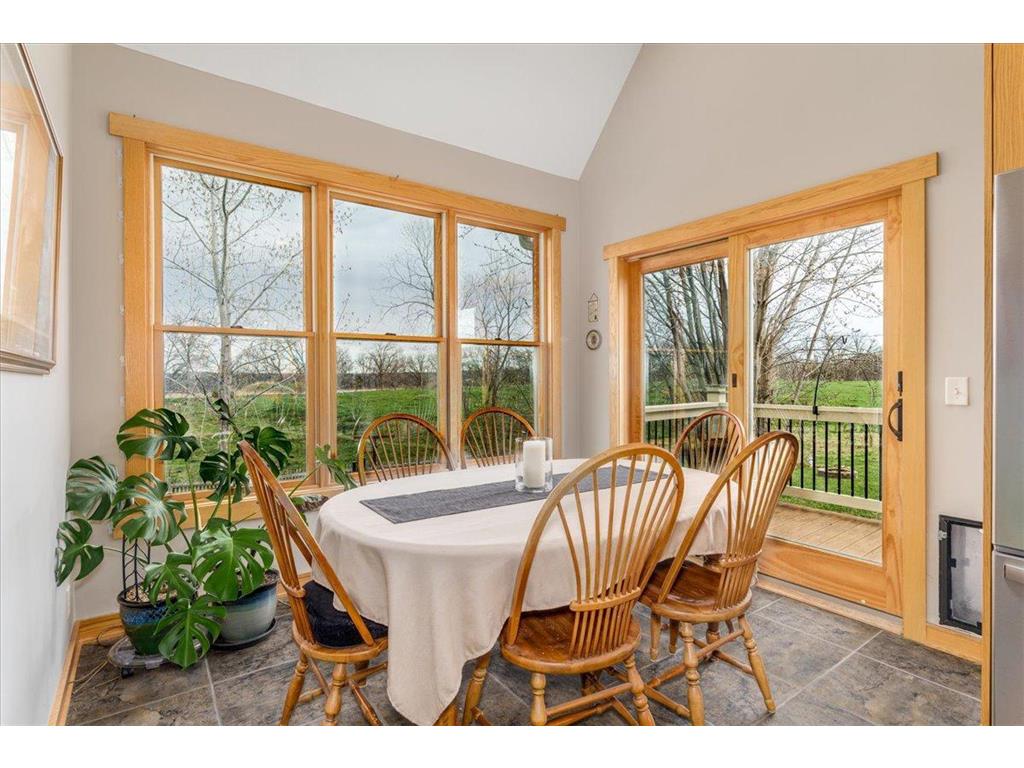 986 Inspiration Parkway N, Bayport, MN, 55003 MLS 6508101 Edina Realty