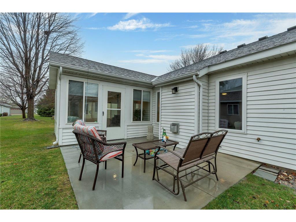 986 Willow View Circle, Waite Park, MN, 56387 MLS 6520011 Edina Realty