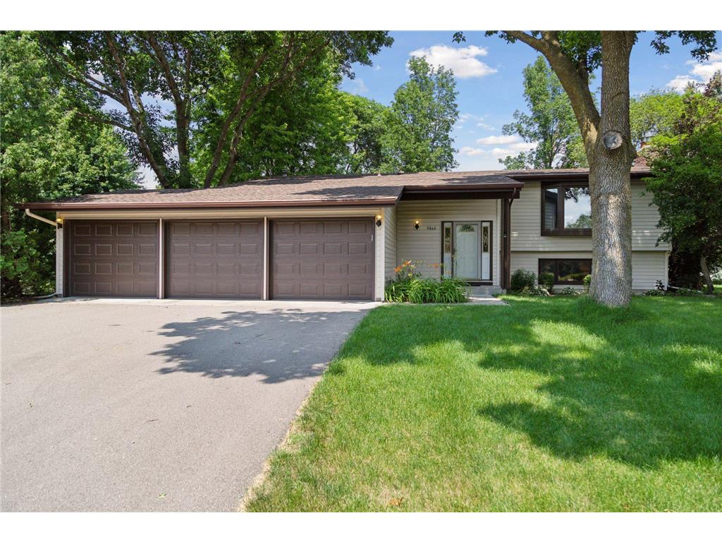 9860 Linden Drive Eden Prairie MN 55347 6559767 image1