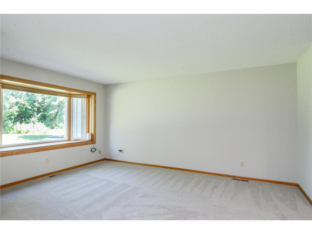 9860 Palm Street NW Coon Rapids MN 55433 7024423 image11