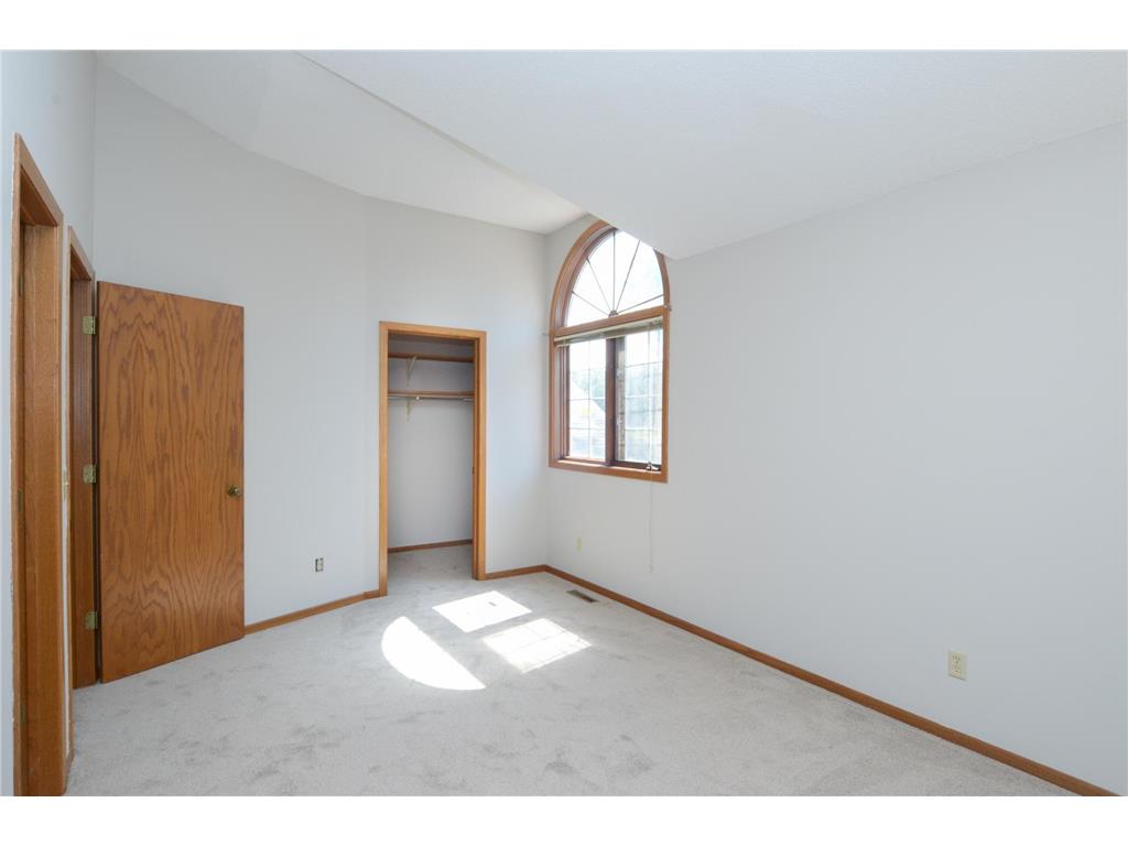 9860 Palm Street NW Coon Rapids MN 55433 7024423 image12