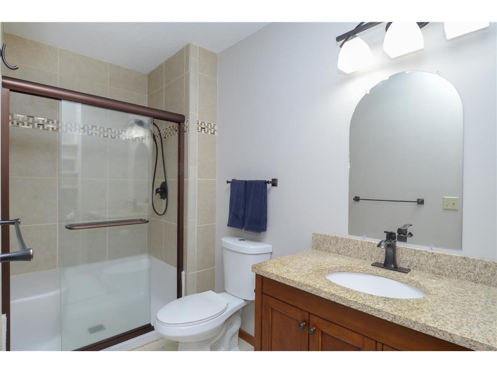 9860 Palm Street NW Coon Rapids MN 55433 7024423 image14