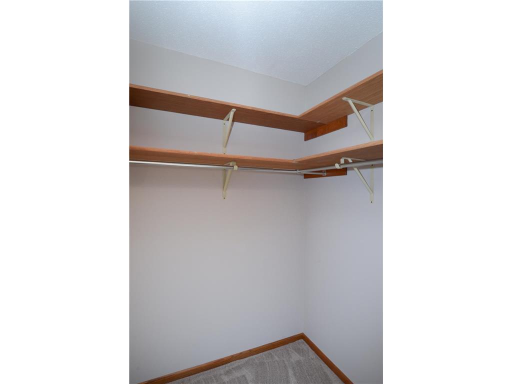 9860 Palm Street NW Coon Rapids MN 55433 7024423 image21