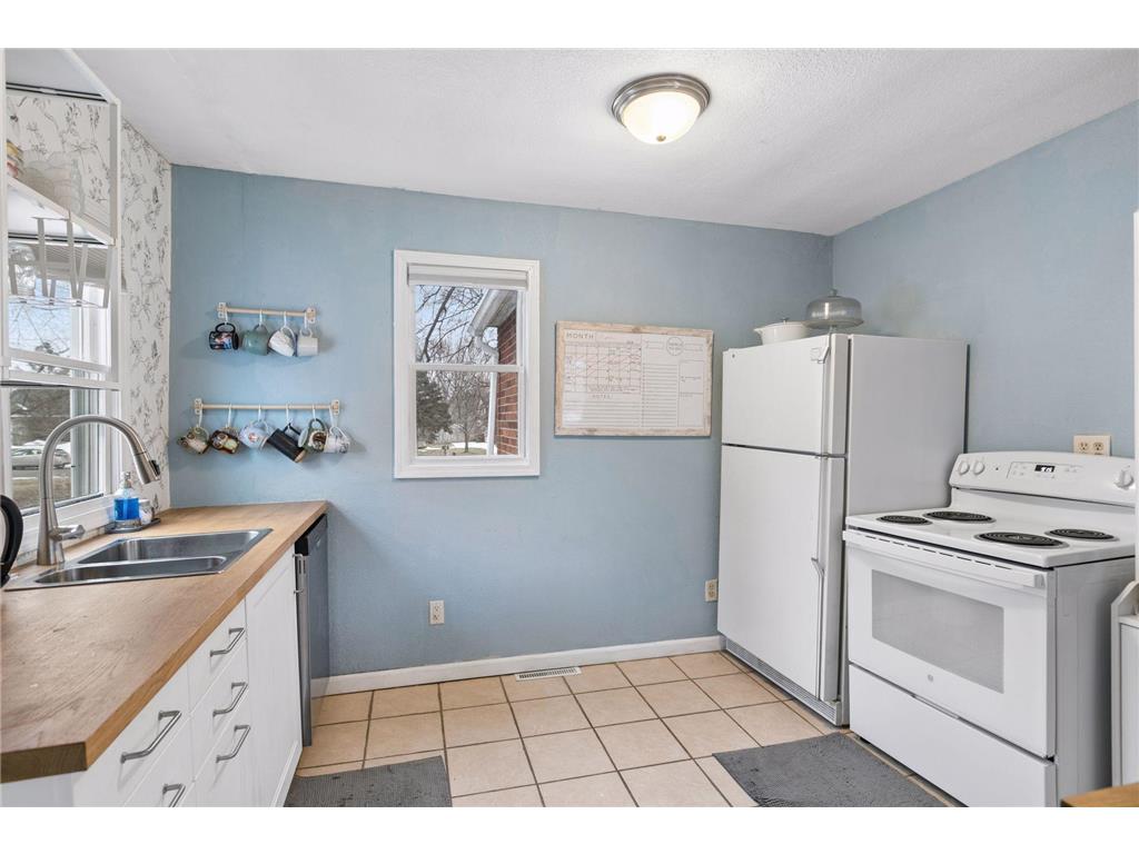 9868 Hamline Avenue N Blaine MN 55014 7033598 image14