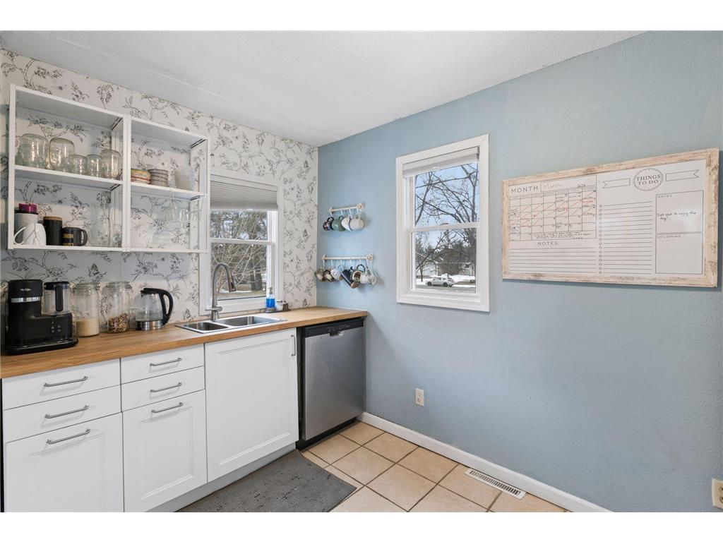 9868 Hamline Avenue N Blaine MN 55014 7033598 image15