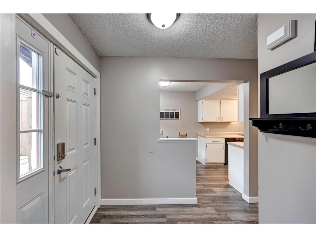 987 11th Avenue SW Forest Lake MN 55025 7060617 image10