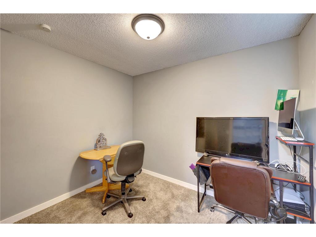 987 11th Avenue SW Forest Lake MN 55025 7060617 image17