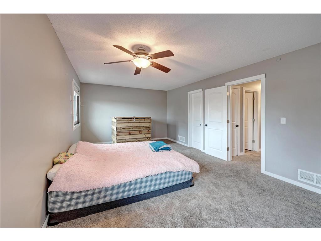 987 11th Avenue SW Forest Lake MN 55025 7060617 image20