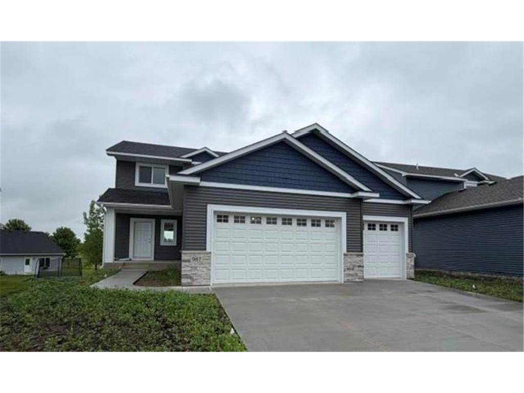 987 45th Avenue NE Saint Cloud MN 56304 7095045 image1