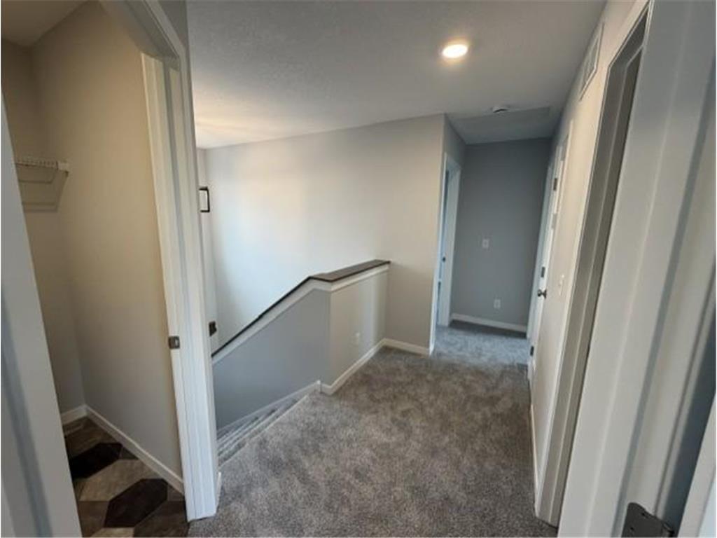987 45th Avenue NE Saint Cloud MN 56304 7095045 image32
