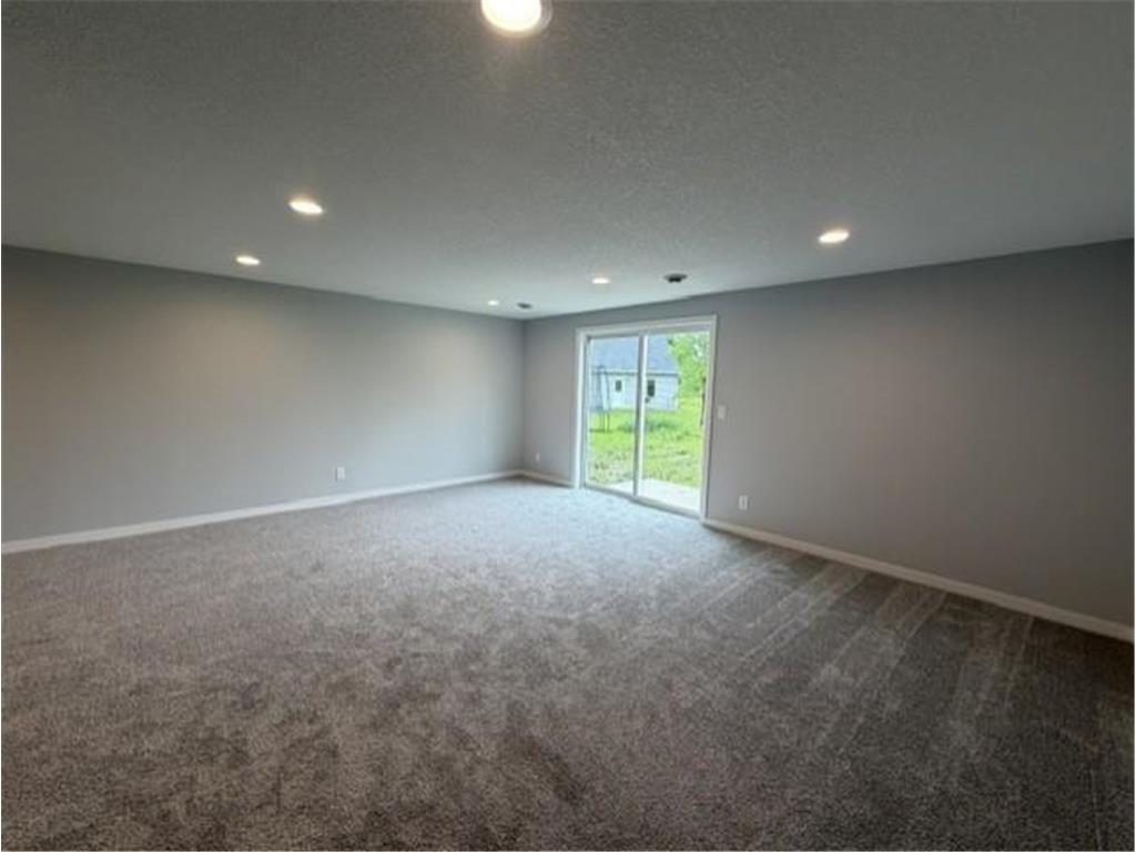 987 45th Avenue NE Saint Cloud MN 56304 7095045 image35