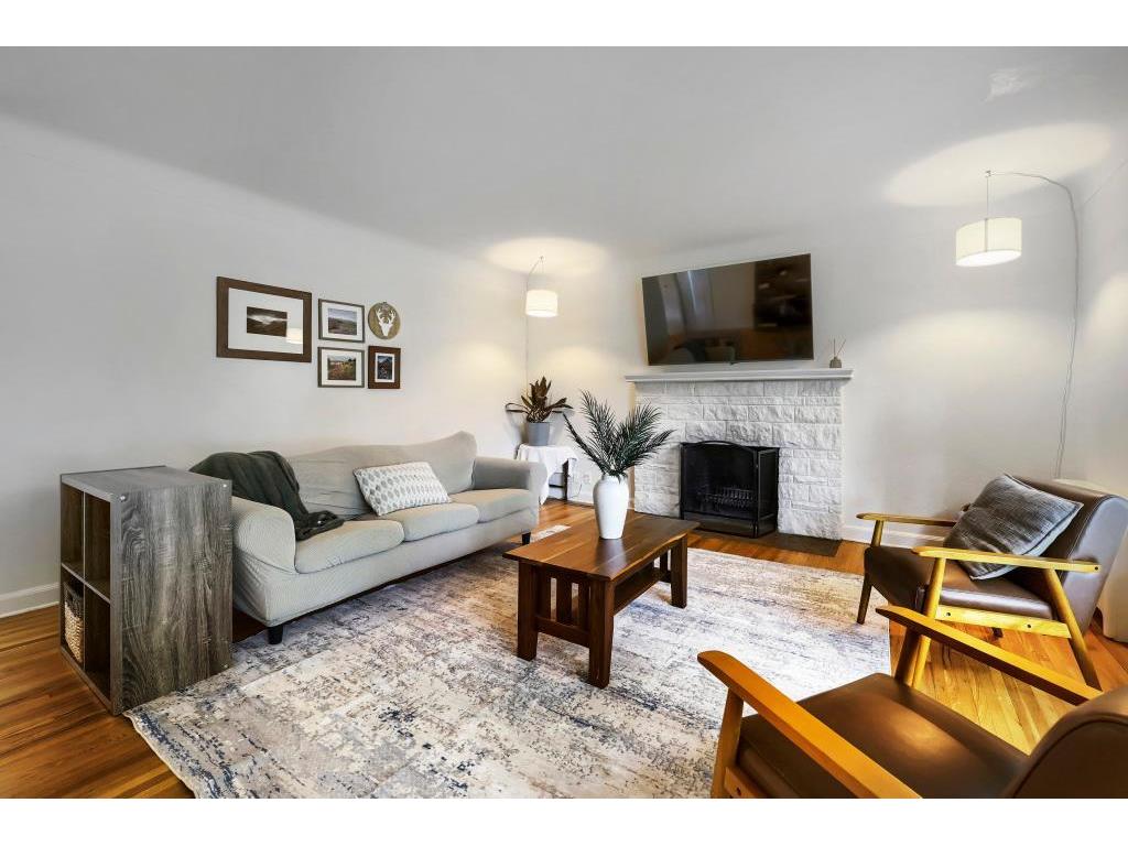 987 Chippewa Avenue Mendota Heights MN 55118 7106581 image3