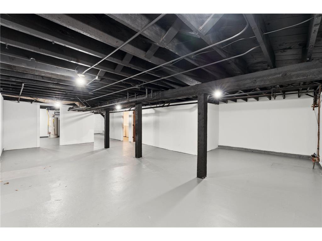 987 Dayton Avenue Saint Paul MN 55104 7030002 image16