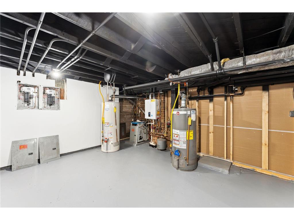 987 Dayton Avenue Saint Paul MN 55104 7030002 image17
