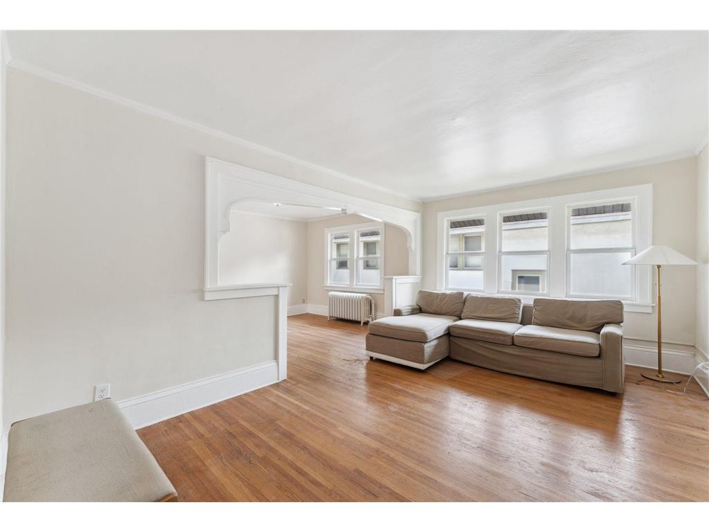 987 Dayton Avenue Saint Paul MN 55104 7030002 image28