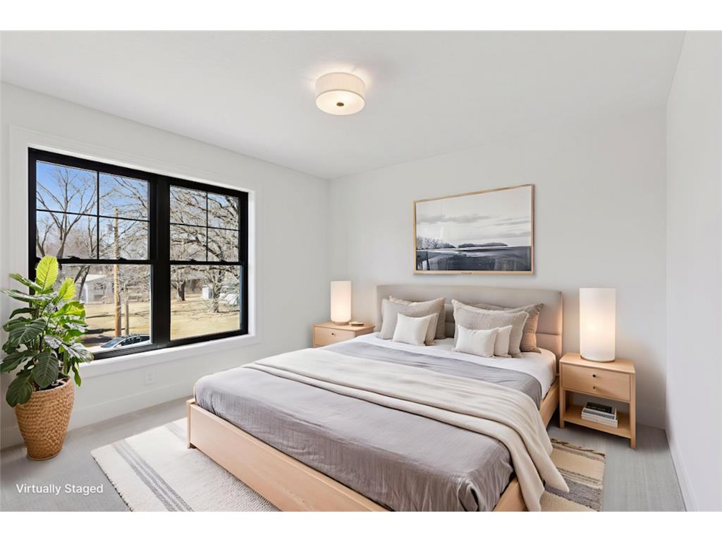 987 Island Lake Avenue Shoreview MN 55126 6750612 image15