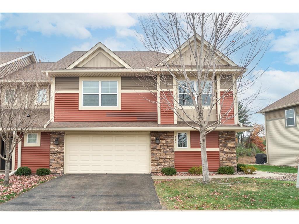 9872 5th Street Lane N Lake Elmo MN 55042 6816108 image1