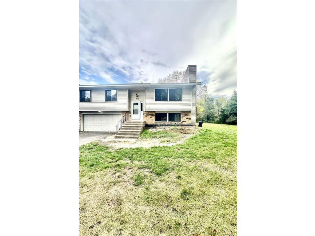 9872 7th Street NE Blaine MN 55434 6807026 image1