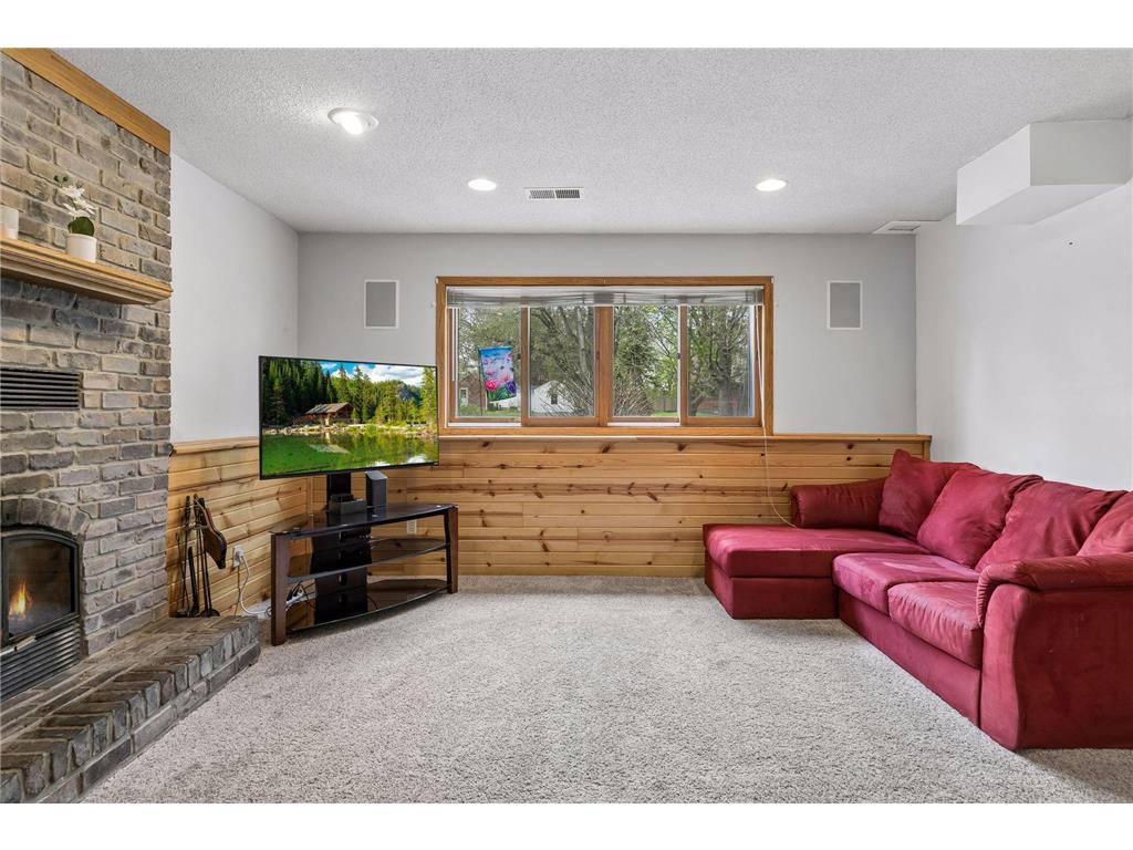 9875 Hamline Avenue N Circle Pines MN 55014 7063291 image32