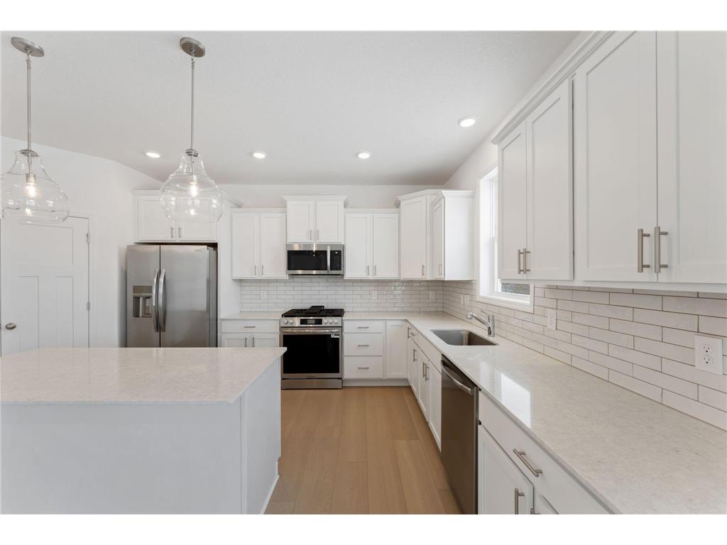 9876 49th Place NE Saint Michael MN 55376 7063433 image6