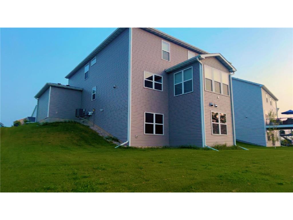 9876 Ambrose Road Woodbury MN 55129 7105772 image10