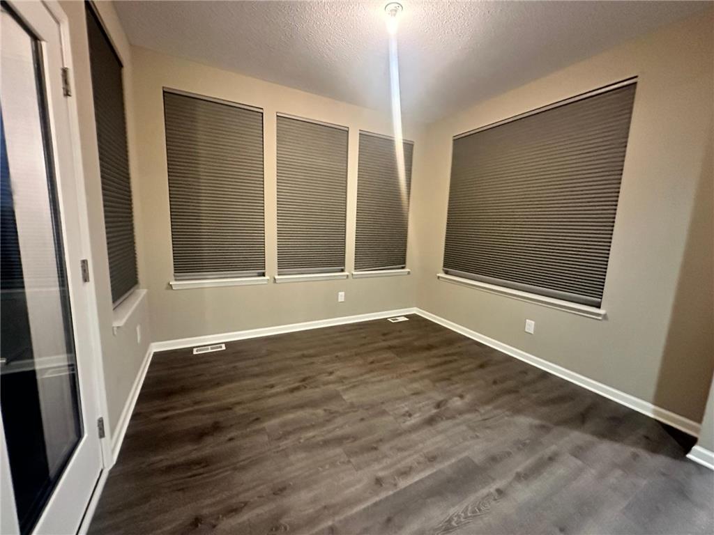 9876 Ambrose Road Woodbury MN 55129 7105772 image23