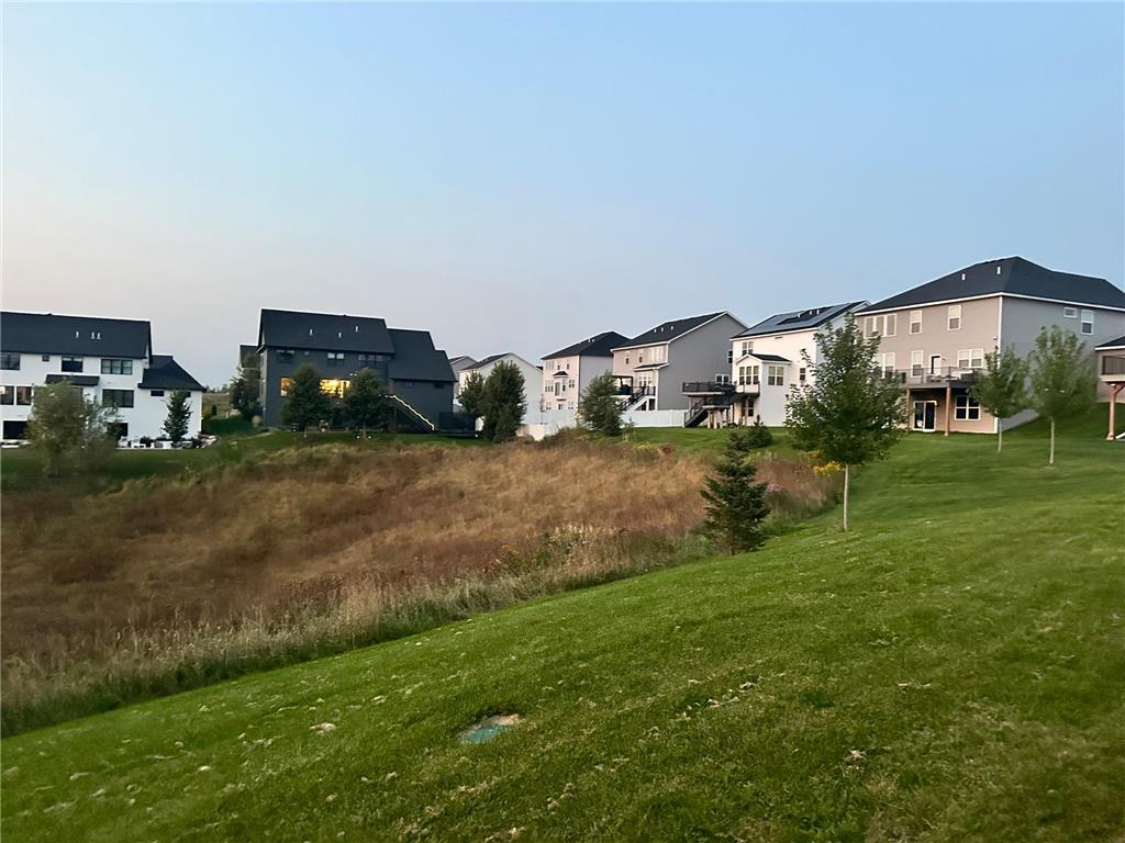 9876 Ambrose Road Woodbury MN 55129 7105772 image37