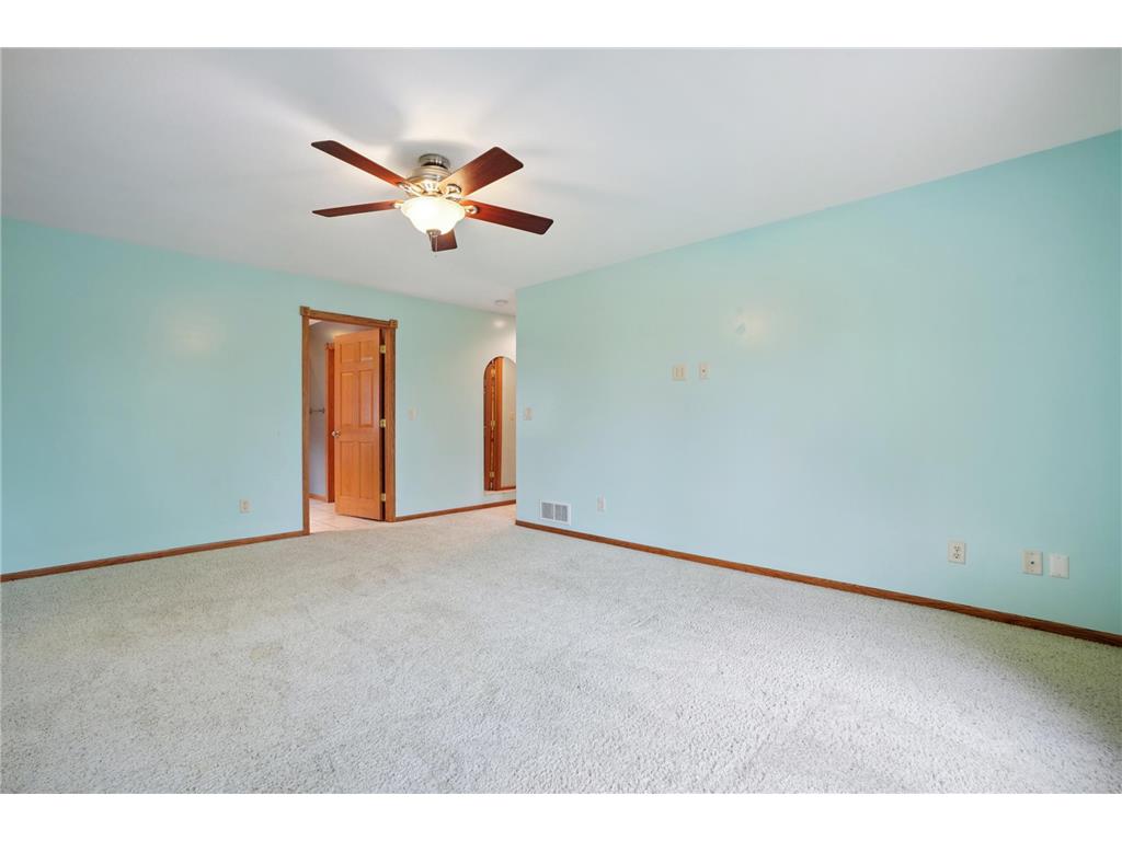 988 County Road T Hammond WI 54015 6776158 image31