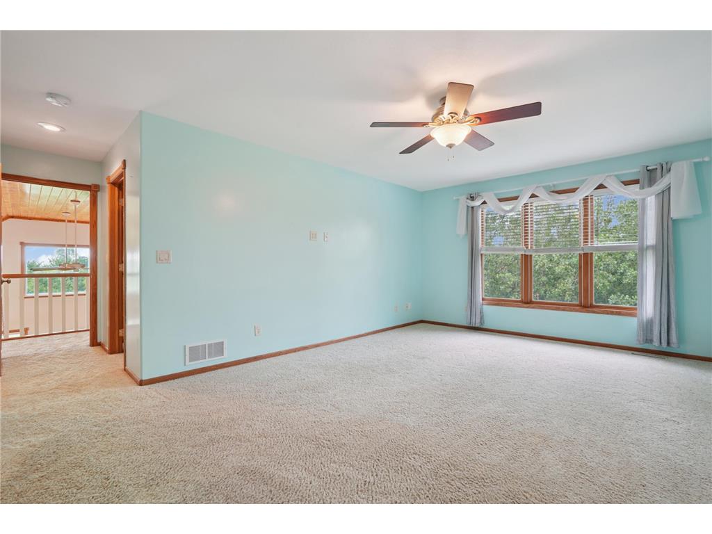 988 County Road T Hammond WI 54015 6776158 image32