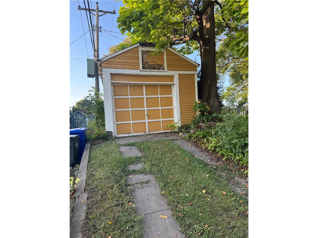 988 Earl Street Saint Paul MN 55106 6800860 image4