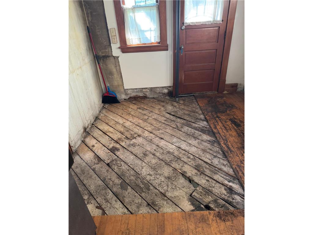 988 Earl Street Saint Paul MN 55106 6800860 image9