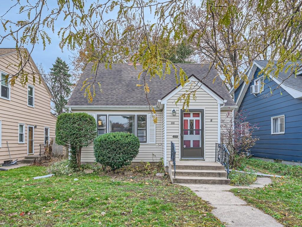 988 Orange Avenue E Saint Paul MN 55106 6457153 image1