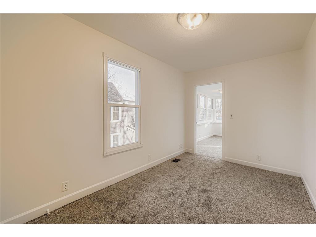 988 Reaney Ave Avenue Saint Paul MN 55106 6825698 image11