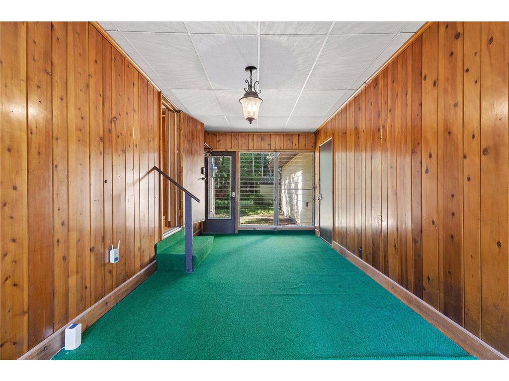 988 Sherren Street W Roseville MN 55113 7080225 image17