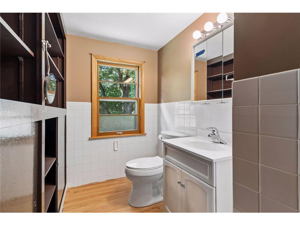 988 Sherren Street W Roseville MN 55113 7080225 image24