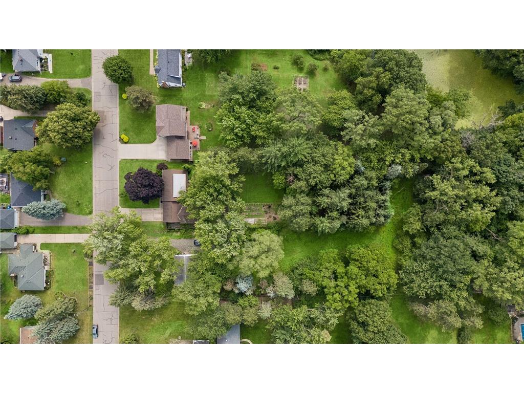 988 Sherren Street W Roseville MN 55113 7080225 image35