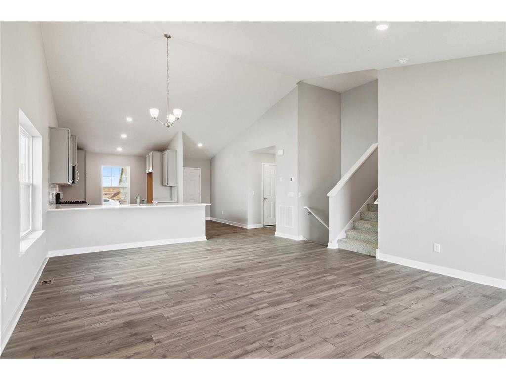 9880 Upper 89th Street S Cottage Grove MN 55016 7041548 image6