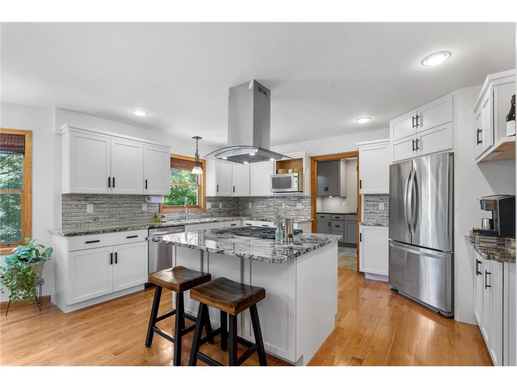 9882 Purgatory Road Eden Prairie MN 55347 - Purgatory Creek 7094218 image1