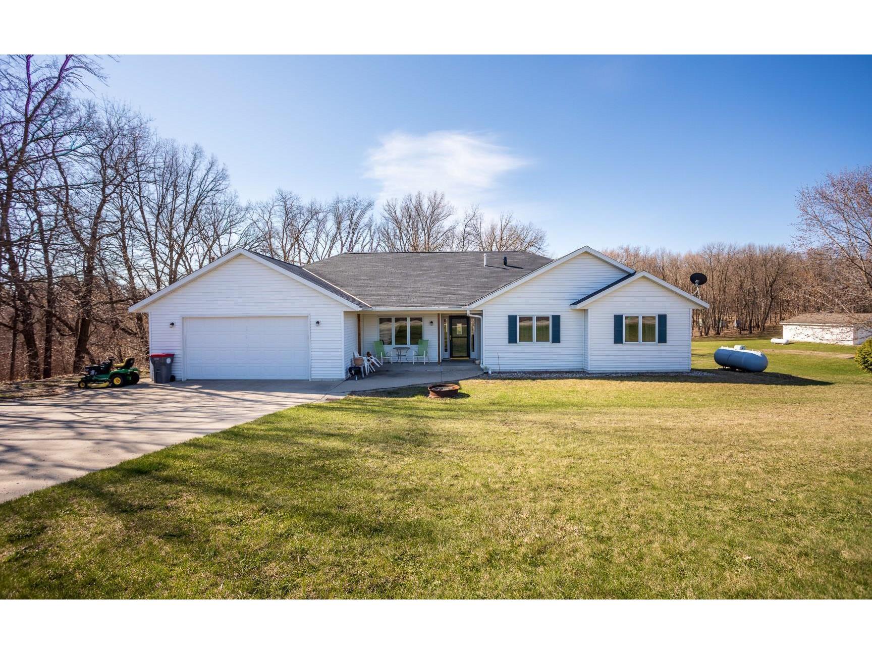 9885 Chippewa Heights NW, Brandon, MN 56315 MLS 5744386 Edina Realty