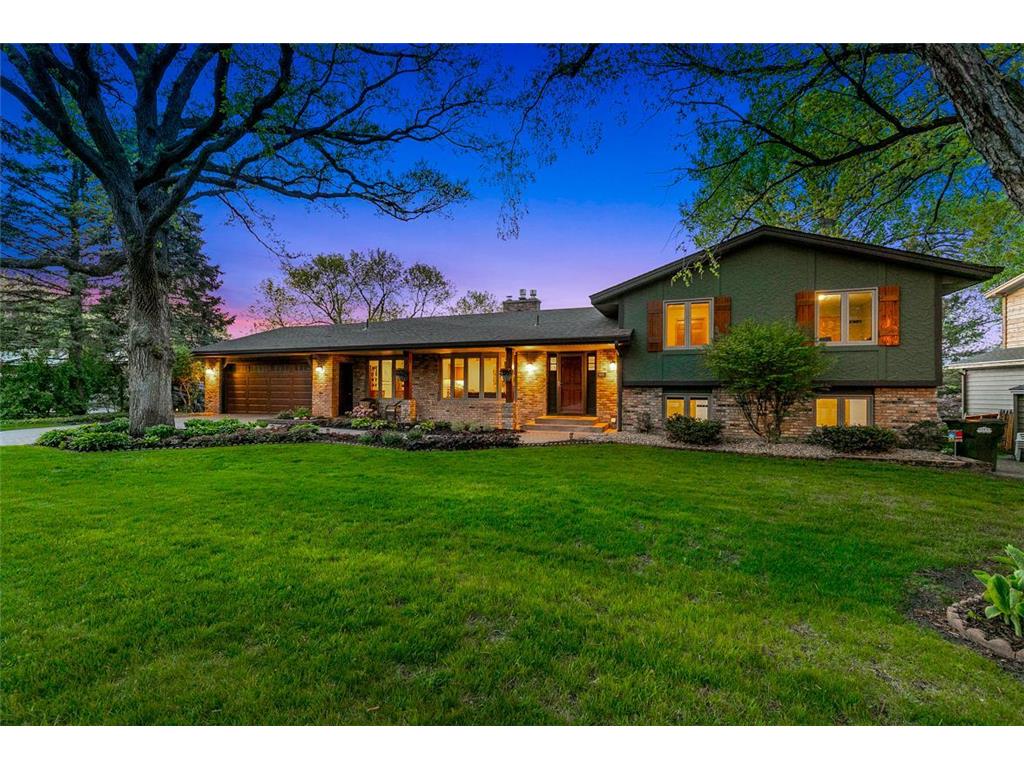 9885 Oak Shore Drive Lakeville MN 55044 - Crystal 7065807 image1